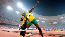 88看球网-世俱杯球衣透气孔排列结构的演化趋势与科技实现路径分析